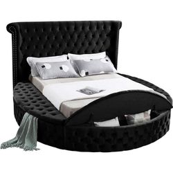 GLAM TUFTED NAILHEAD ACCETNS BLACK VELVET-ROUND STORAGE-FRAME-CAMA REDONDA