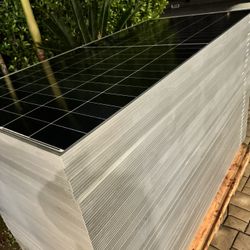 405 Watt Solar Panels 