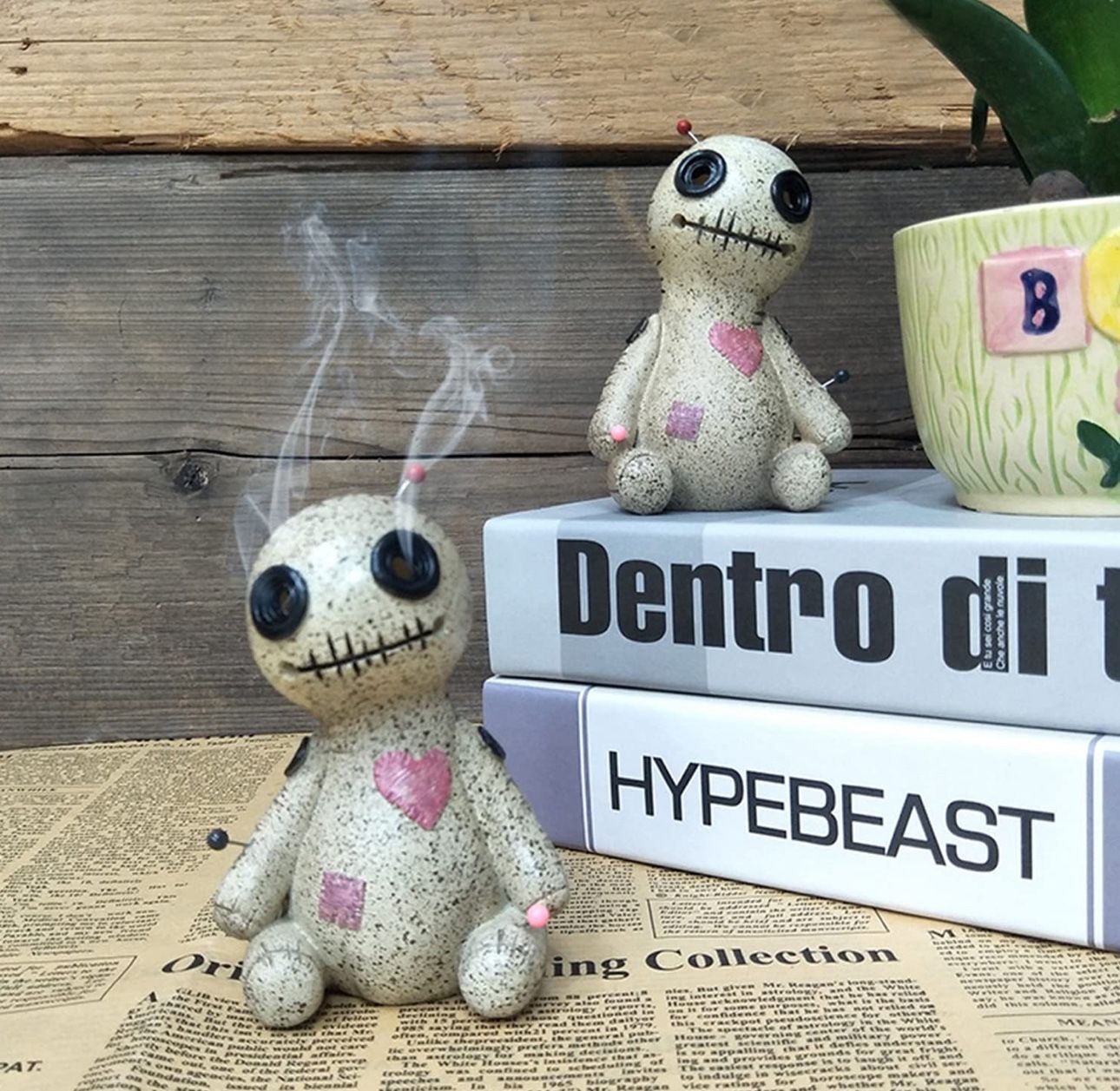 Voodoo Doll Pair Backflow Incense Burner Figurines With 10 Fragrance Cones