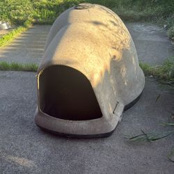 Dog Igloo 