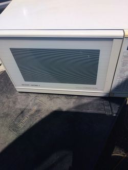 Microwave Oven