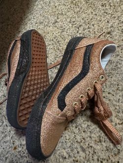 Vans 2.5 Y gold and black