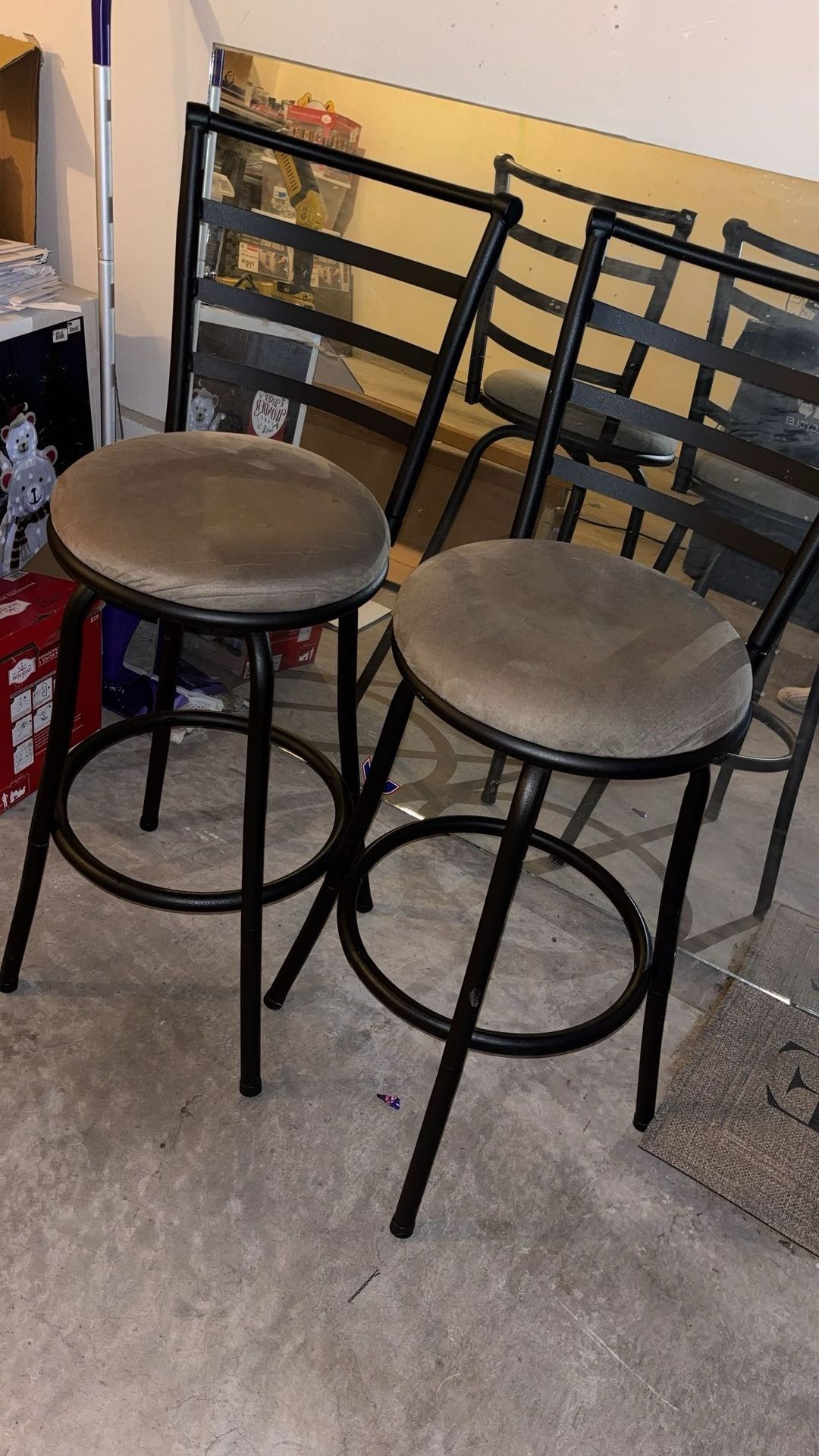 Bar Stools 