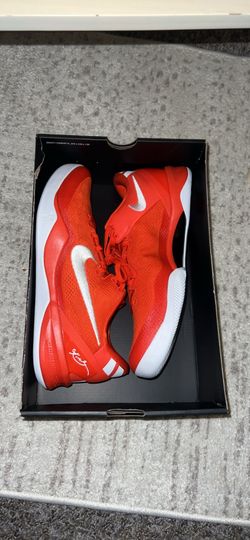 Kobe VIII Protro Size 13 DS