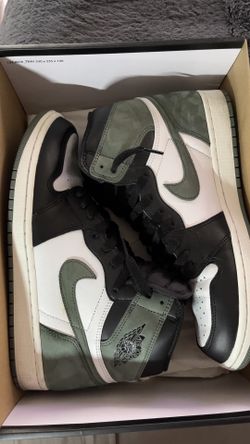 Air Jordan 1 Retro high OG Clay Green