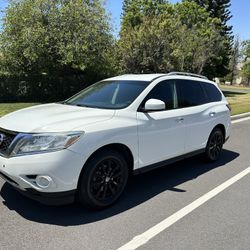 2016 Nissan Pathfinder