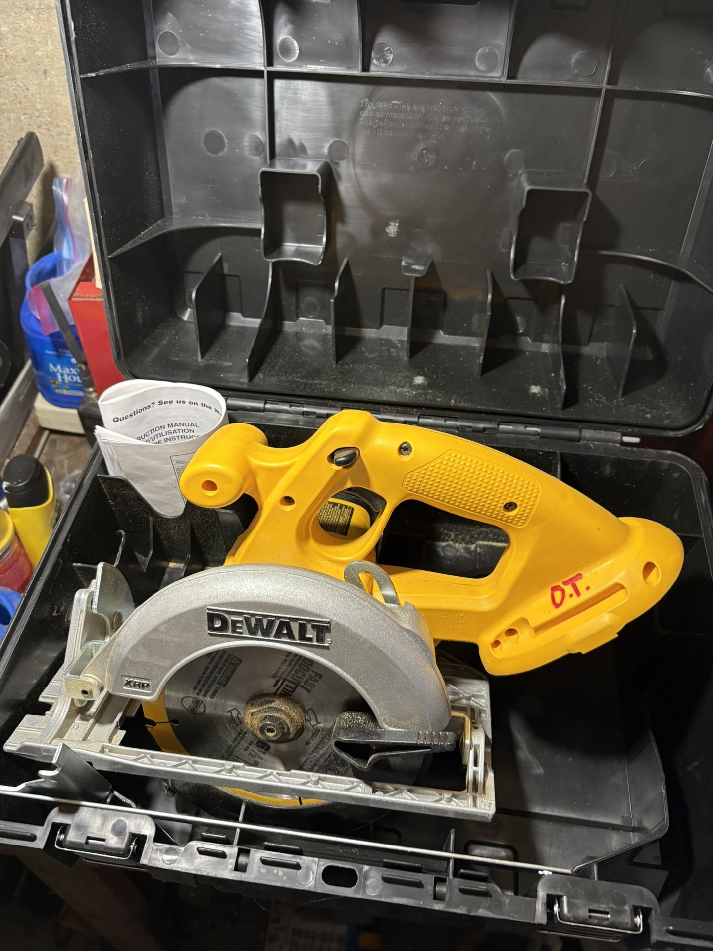 circular saw with battery 