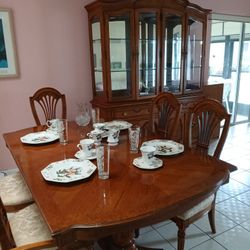 Dining Room Set Expandable Wood