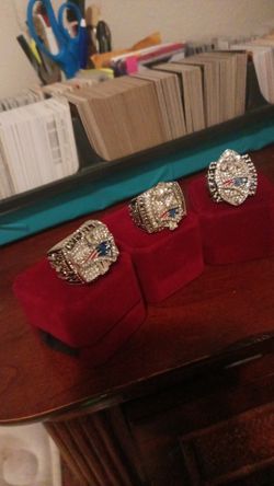 patriots Superbowl rings tom bradys #1.#2 #3. 