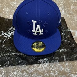 Los Angeles Dodgers Born x Raised 59FIFTY Fitted Hat 7 3/8