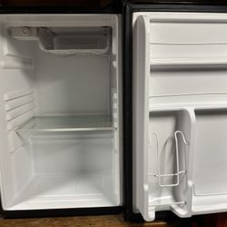Small Refrigerator 