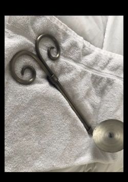 Candle holder