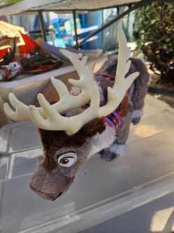DISNEY FROZEN SVEN REINDEER