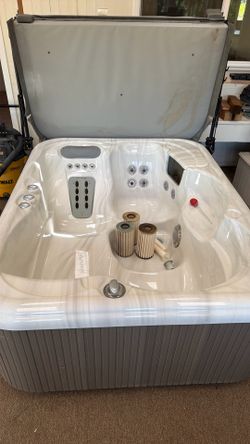 2007 Hot Spring Highlife Jetsetter