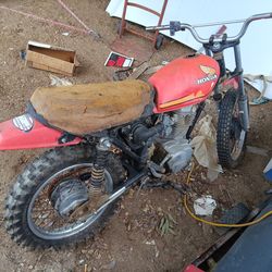 Honda dirt bike