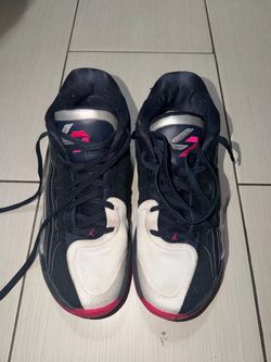 Size 13 men’s shoes