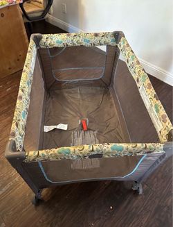 baby playard