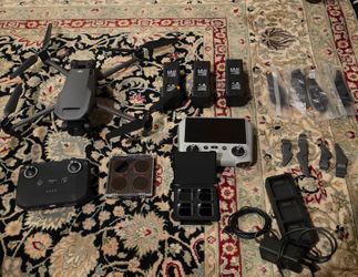 DJI MAVIC 3 Original with dual camera fly more combo