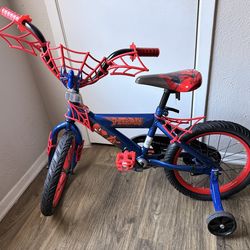 Bike/small scooter / Play Fire truck /lamp