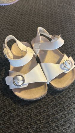 Baby sandals