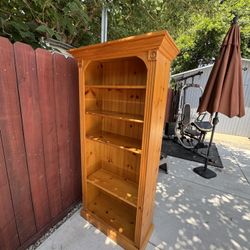 Book Shelf Cabinet 