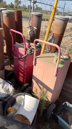 Gas tanks