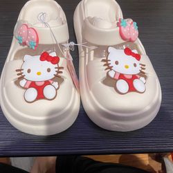 Hello Kitty Sandals