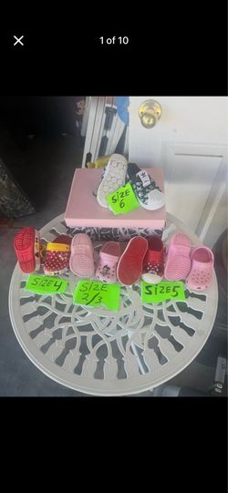 Toddler crocs