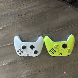 Xbox Controllers 