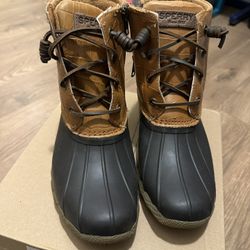Sperry Women’s Boots 