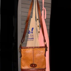 Fossil 2 Tone Brown Leather Bucket Crossbody Bag