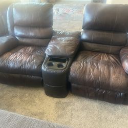Recliner Set With Cup Holder