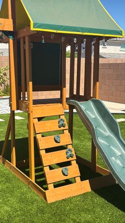 Kidkraft playground
