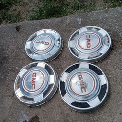 GMC Dog Dish Hubcap Set