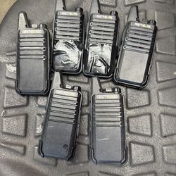 6 Radios/ Walkie Talkies