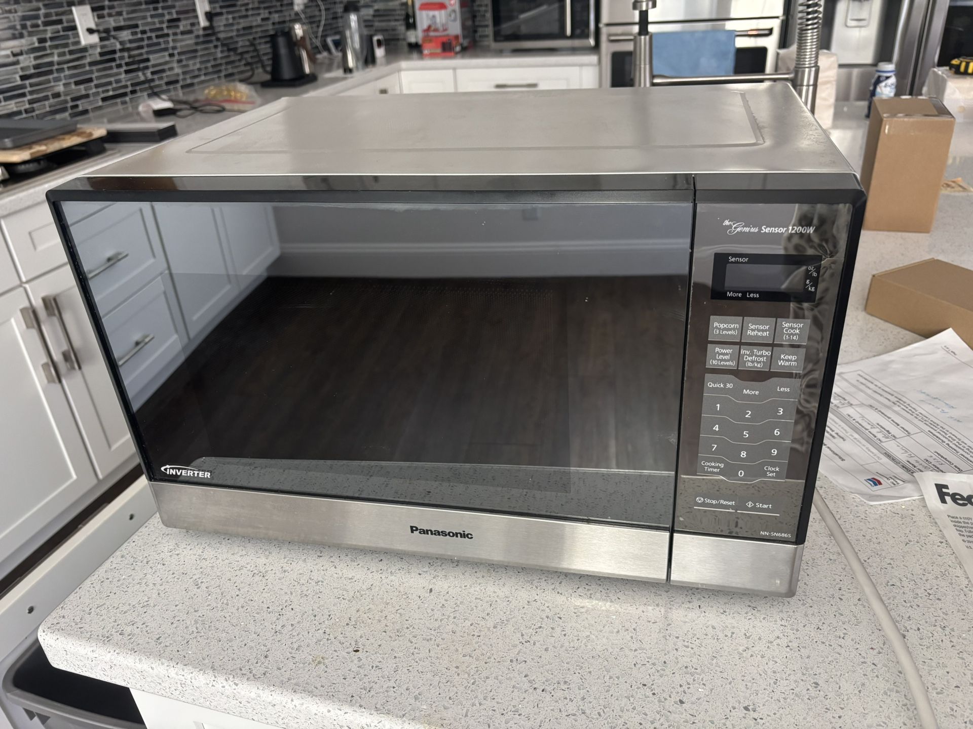 Panasonic Microwave (Lightly Used)