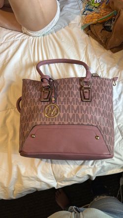 Purple purse