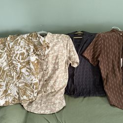 Men’s Short Sleeve Button Ups Small