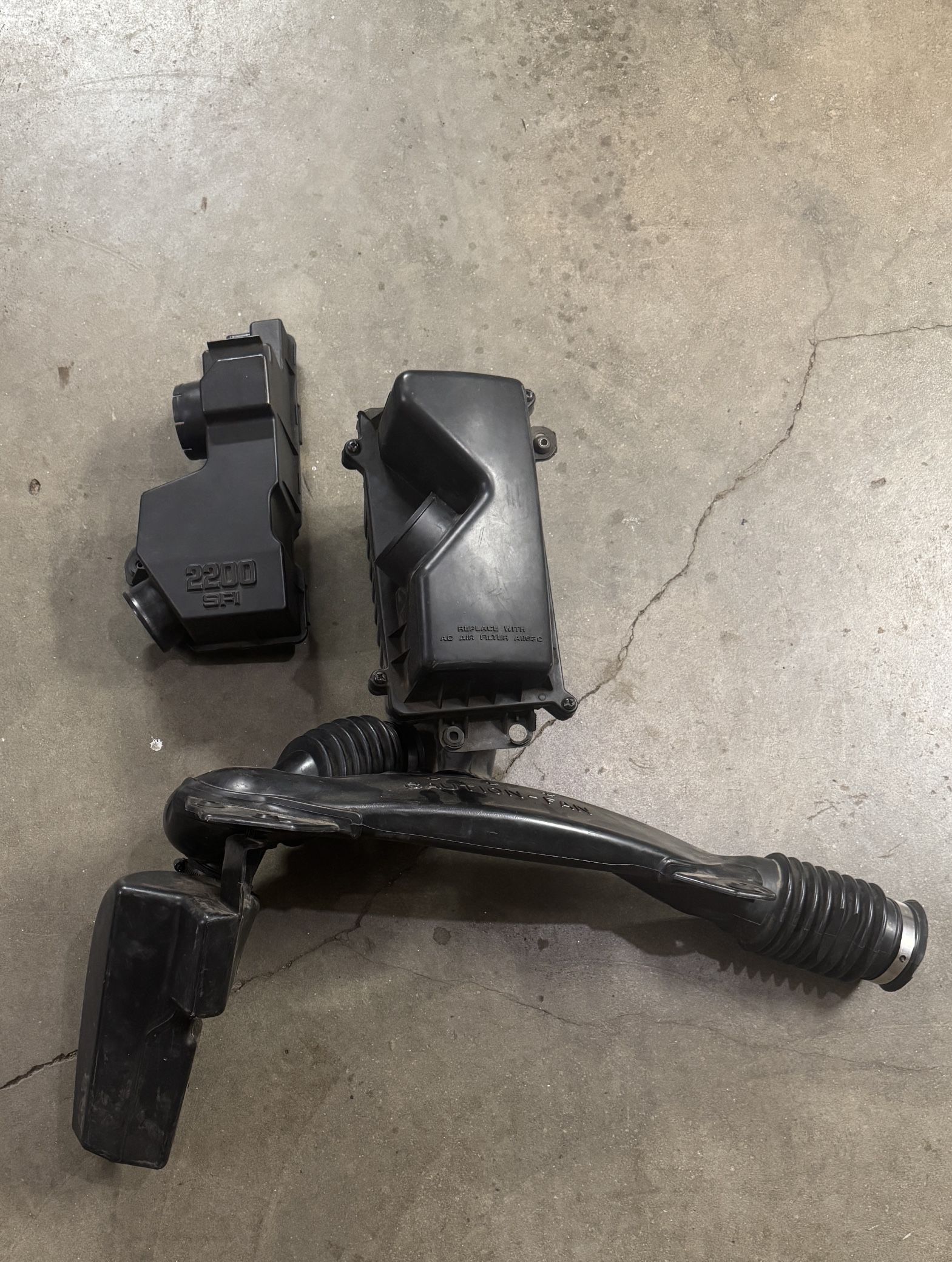 Chevrolet S10 2.2L oem intake system
