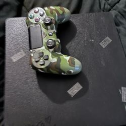 PlayStation 4 and controller