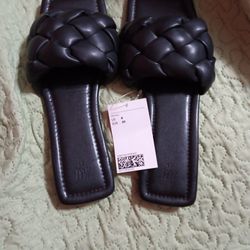 H & M Sandals Size 8