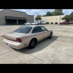 1999 Oldsmobile 88