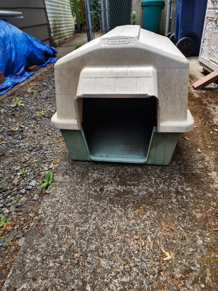 Dog House
