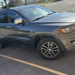 2017 Jeep Grand Cherokee