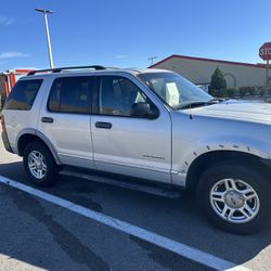 Ford Explorer! Runs! Ac! Clean..  Contact Me To Come See! Cash Offer
