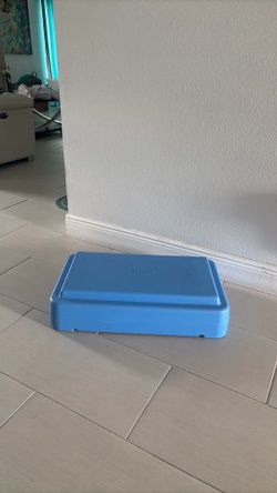 Workout aerobic stepper size 25”x 15”x 7” color blue