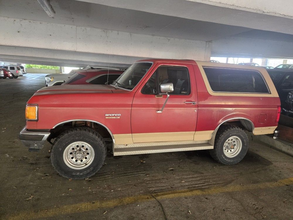 1991 Ford Bronco