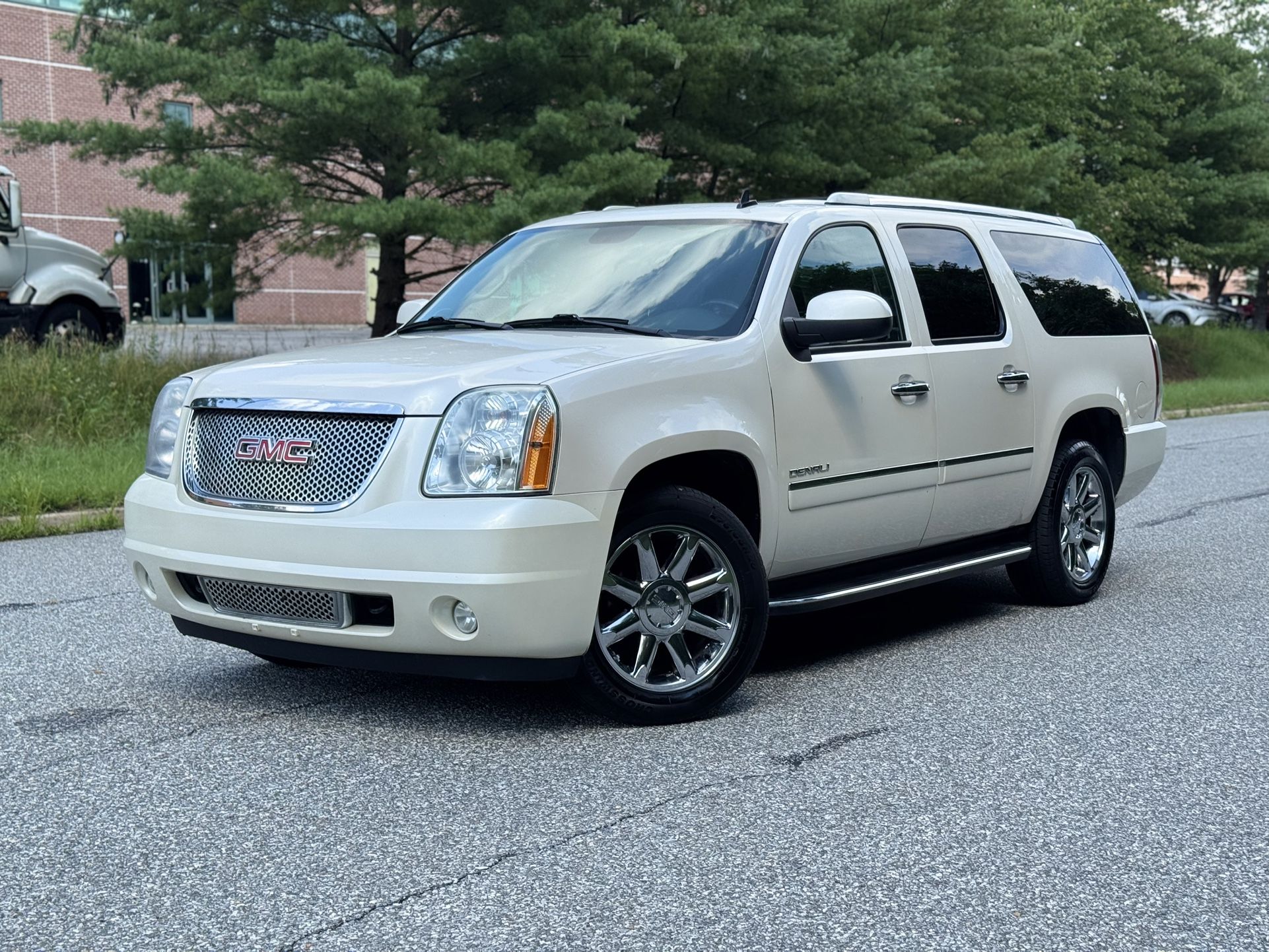 2013 GMC Yukon Denali