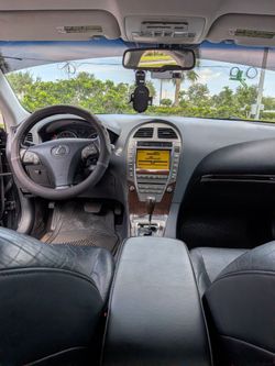 2011 Lexus es 350