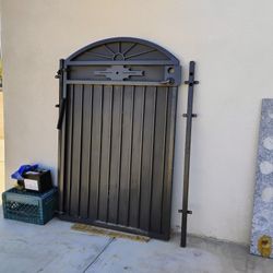Gate Door